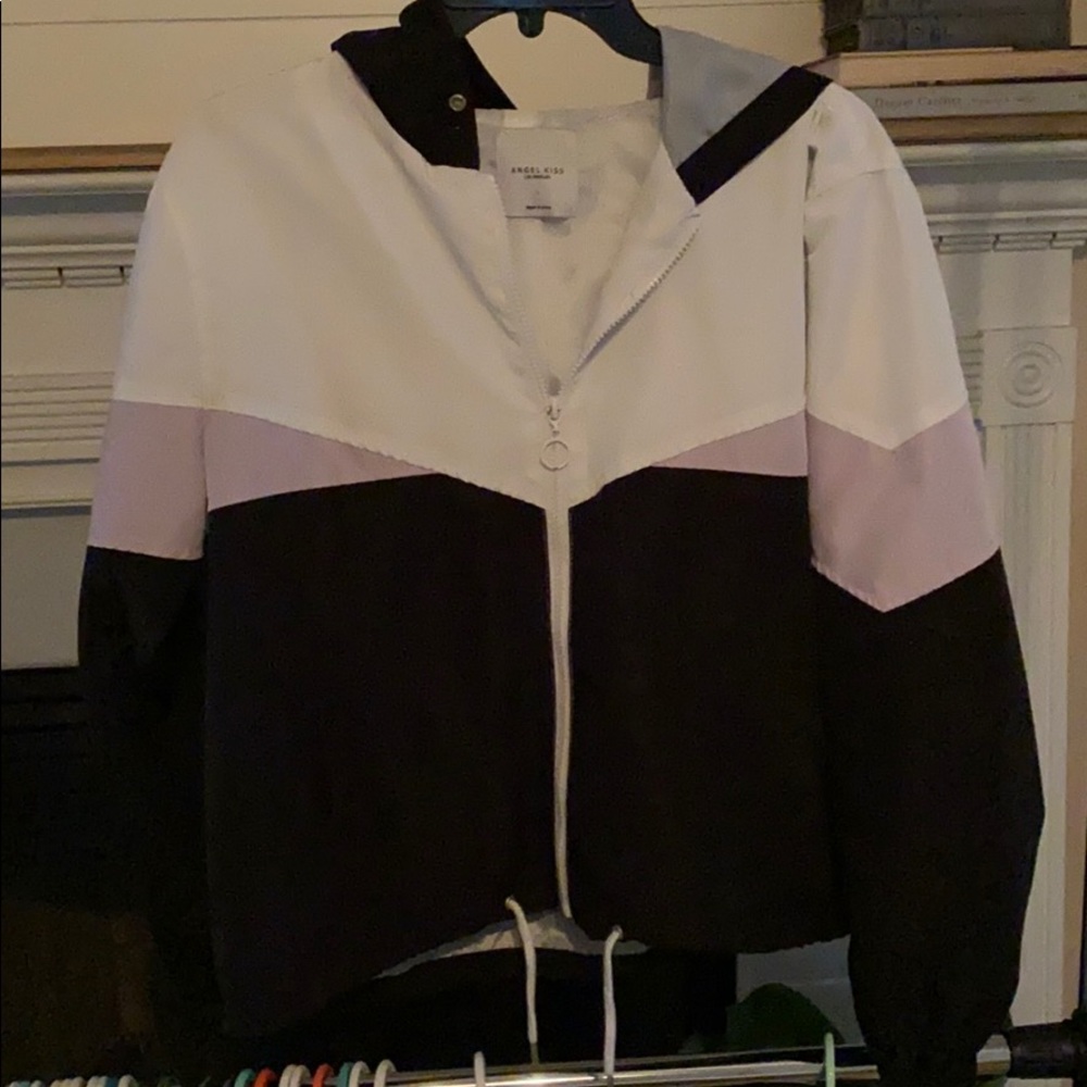 Angle Kiss Windbreaker
